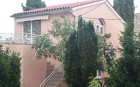 Apartments Defranceski